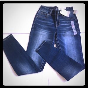 Maurices JEGGING Demin flex jeans 👖 high rise NWT